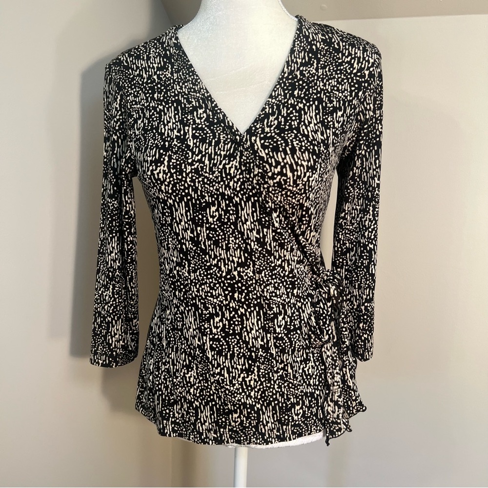 Chico’s Travelers Wrap Top